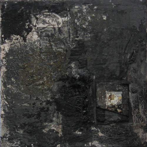 Paysage noir (recherche pour la suite noir de noir) / Stygian Landscape (study for Black of Black series), 2011, Pigments, paper, cloth, ash, sand, acrylic, binder on canvas, 15 x 15 cm. Courtesy the artist.