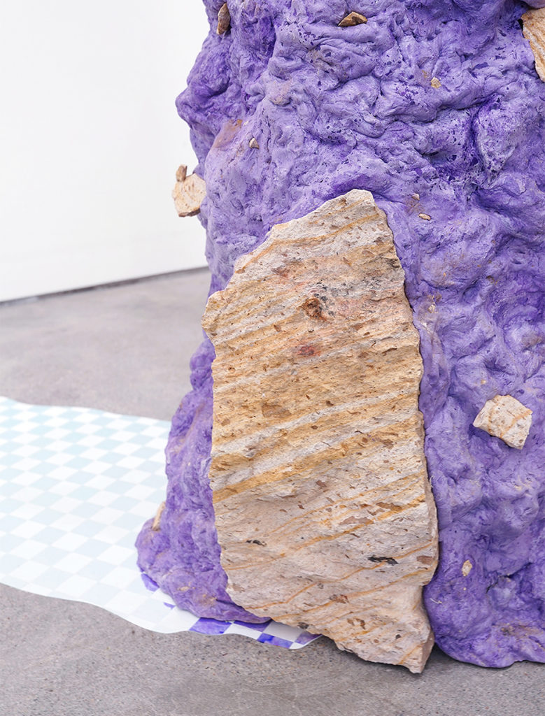 Hannah Newman, Plastic and Ready To Mold / Aggregate, 2020, epoxy clay, paint, and sedimentary rock (detail). Image courtesy Mario Gallucci.